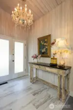 Welcoming, level entry home with vaulted ceilings.