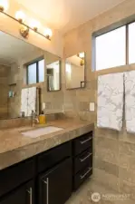 Lower level 3/4 bath.