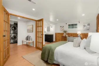 Large ensuite bedroom on lower level