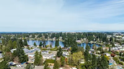 Home is located in Lake Serene Ridge community just north of beautiful Lake Serene!