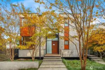 Simple, elegant lines that blend modern design with the natural surroundings