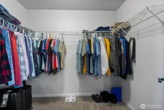 Spacious walk-in closet