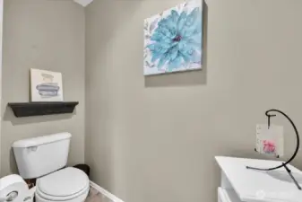enclosed toilet in primary bath