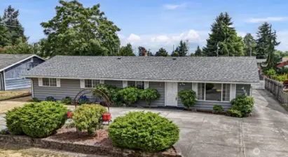 Main House entry with circular drive.