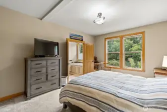 Spacious primary bedroom