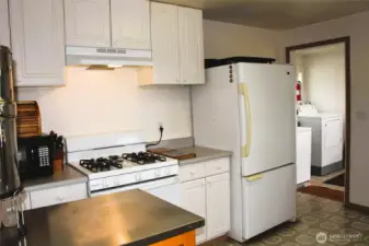 Cozy and cute kitchen