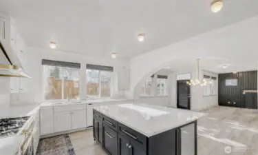 Photos represent neutral colors that can be changed to at buyers request / depending on the offer