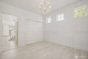 Photos represent neutral colors that can be changed to at buyers request / depending on the offer