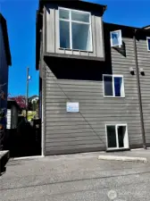 Corner Unit, assigned parking