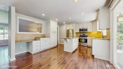 Dining Room facing kitchen