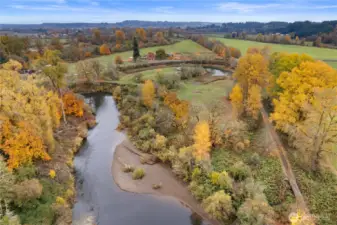 Sweeping river views from multiple vantage points.