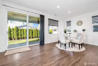 Kitchen eating nook.