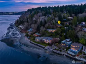 Located in beautiful Seahurst on the Sound