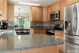 Double oven, built in microwave, and roomy fridge!