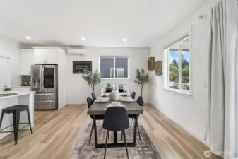 Dining room perfect for hosting
