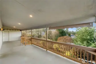 Deck has many opportunities including gas hook up for hot tub.