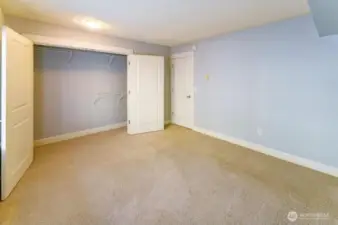Lots of closet space in bedroom