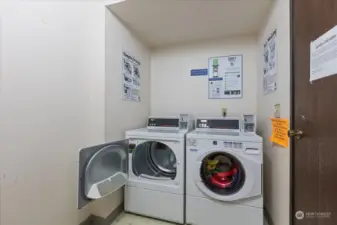 1st floor laundry room -1