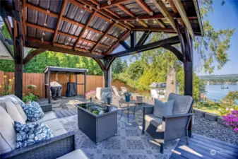 Covered entertainment area 1 of 2. New roof!