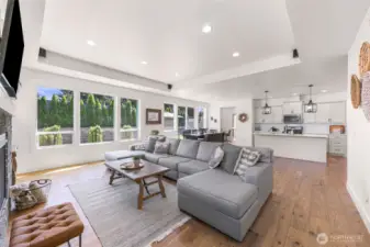 Multiple seating options at counter, dining area and living room is great for entertaining