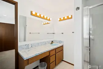 Primary #2 bathroom w/shower