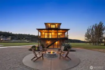Welcome to this NEWLY completed Driftwood Shores home...