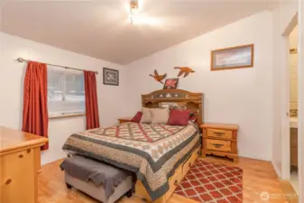 Good sized primary bedroom with attached bathroom