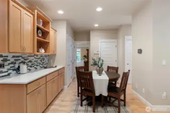 Kitchen eating space and butler  s pantry, adjacent to the Formal dining room