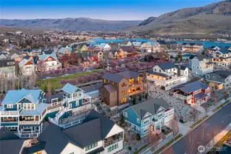 Located next to Lookout Park and Hilltop Pool