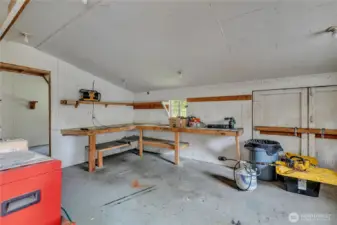 Heated shop