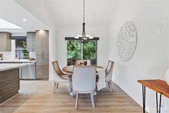 Dining area off kitchen, vaulted ceilings