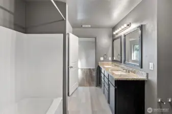 Primary Ensuite Bathroom