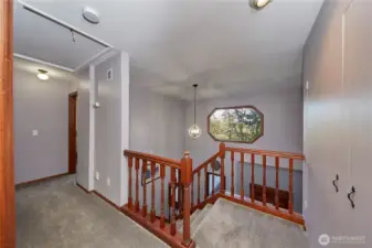 Stairway landing / hallway upper floor.