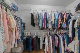 Primary Walk in Closet