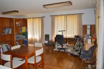 Studio Addtion