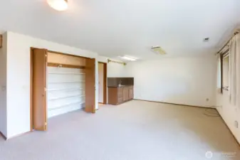 Mini bar and storage