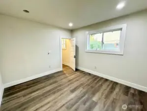 Rooom 2