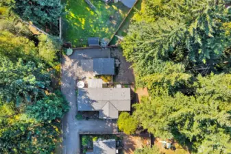 3 Bed/ 2 Bath Home on 1/3 acre!