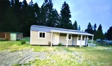 shed with electricity