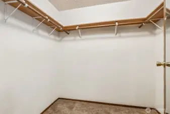 Walk in closet