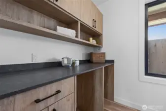 Photos represent builder's finish product and may not be exact.