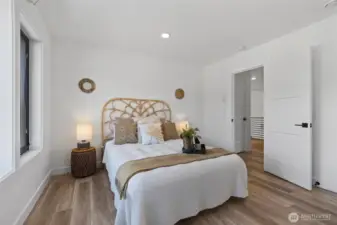 Photos represent builder's finish product and may not be exact.