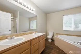 Upper Level Primary Bath