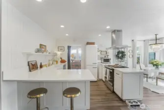 Kitchen dining room