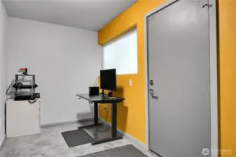 Office/flex space behind garage