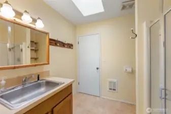3/4 bath on main floor