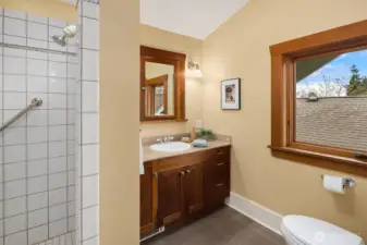 Upstairs bathroom