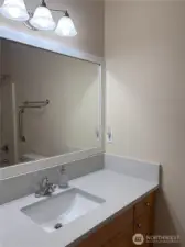 Hallway Full Bath