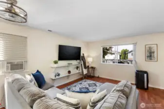 Mounted TV will stay!