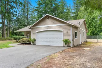 This home sits in Minterbrook, a serene corner of Port Orchard.